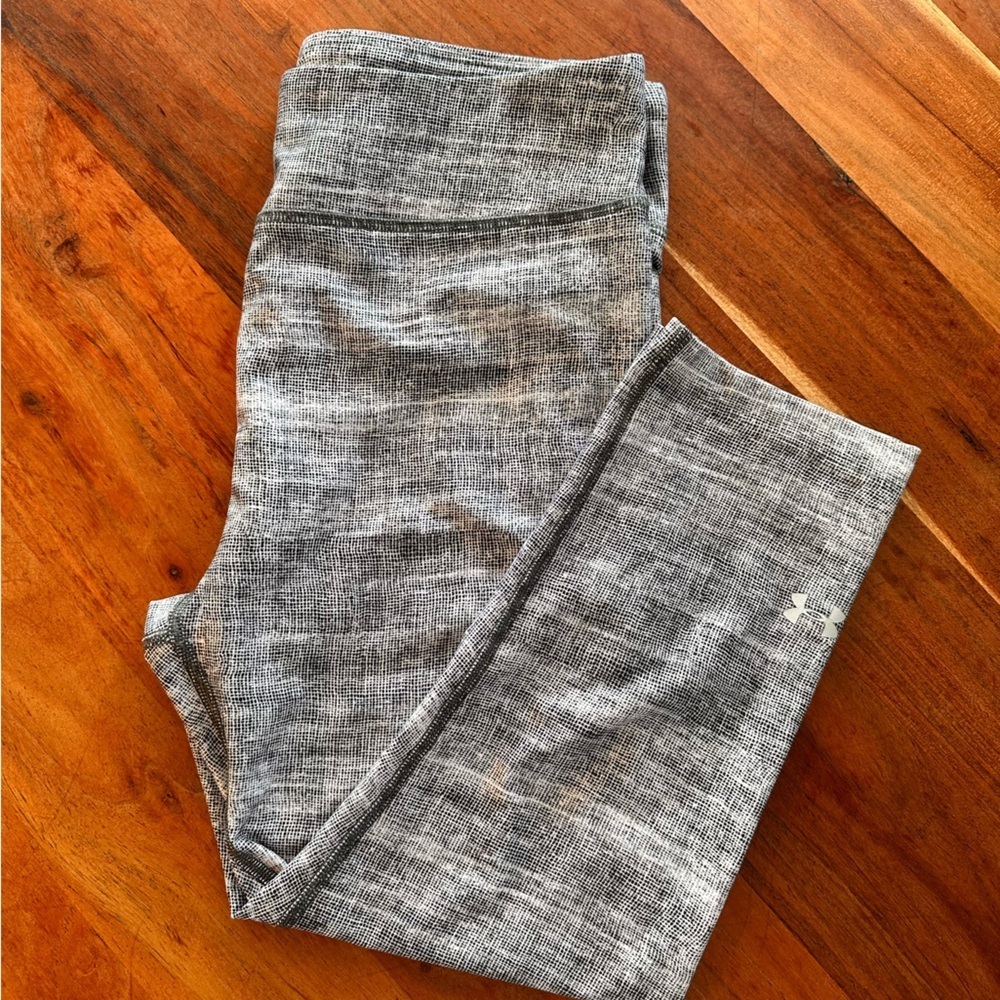 Under Armour Black and White Compression Pants